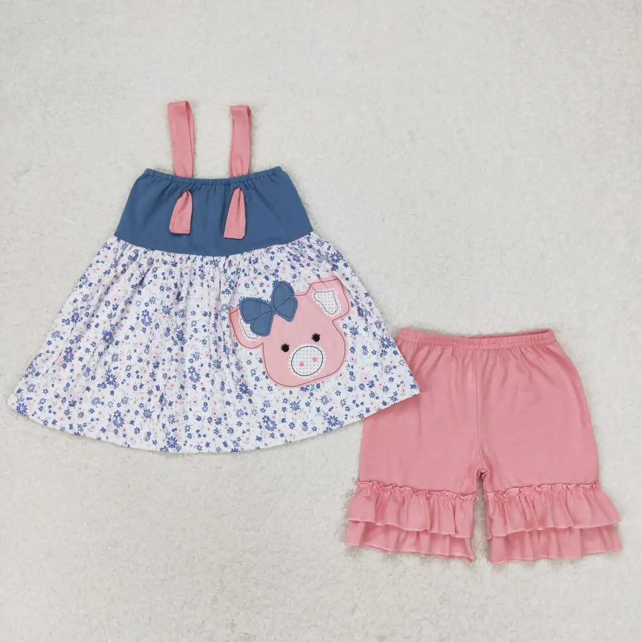 Pig embroidery 2 piece set